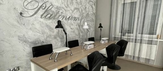 Студия красоты Platinum Nails Studio фото
